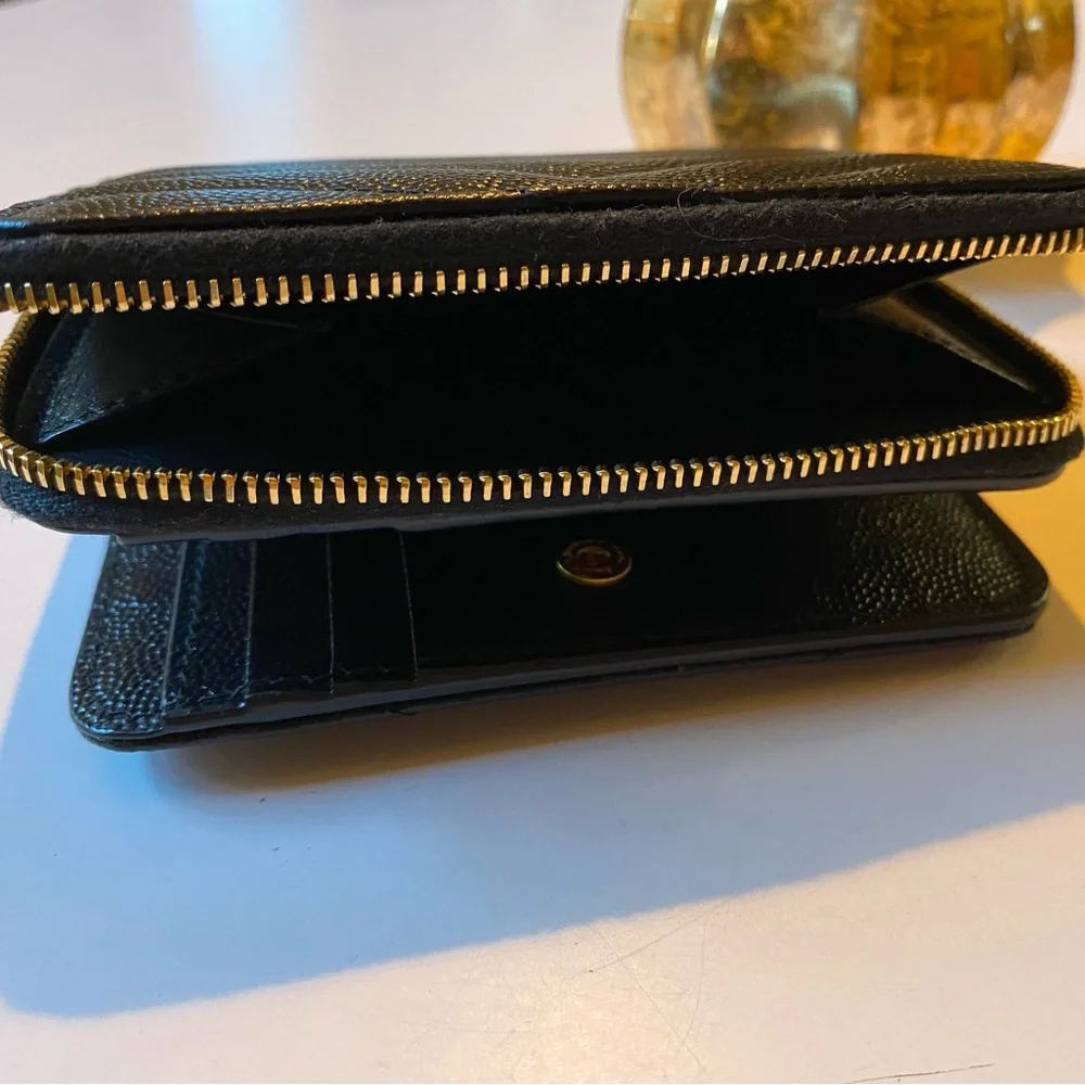 YSL Quilted Bifold Compact Wallet - Picture 7 of 11